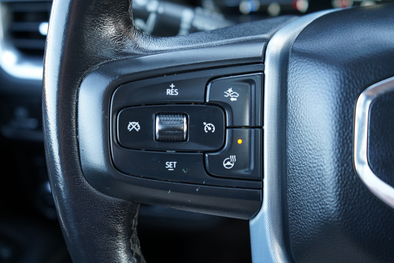 GMC Yukon XL 4WD 4dr SLT 2022