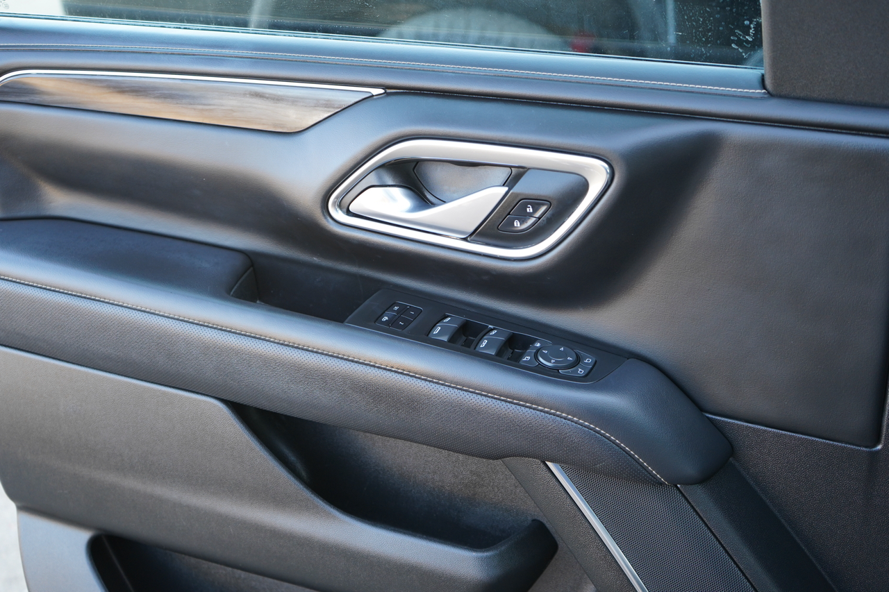 GMC Yukon XL 4WD 4dr SLT 2022