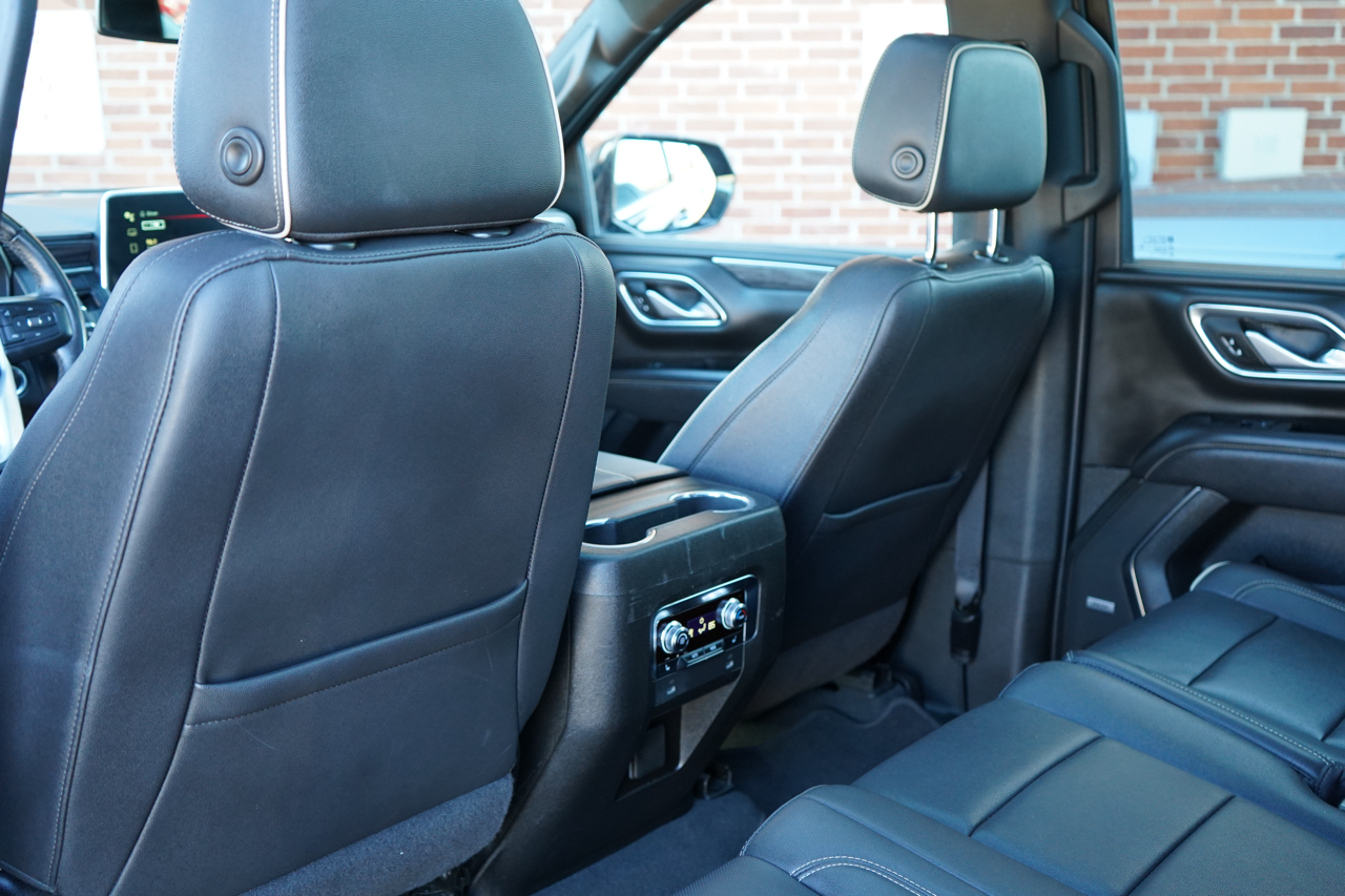 GMC Yukon XL 4WD 4dr SLT 2022