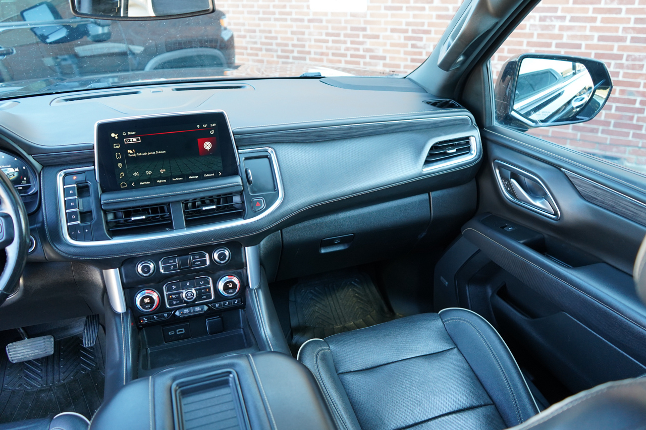 GMC Yukon XL 4WD 4dr SLT 2022