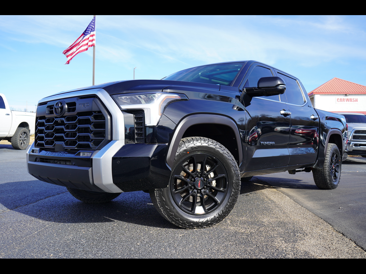 2022 Toyota Tundra 4WD Limited CrewMax 5.5' Bed (Natl)