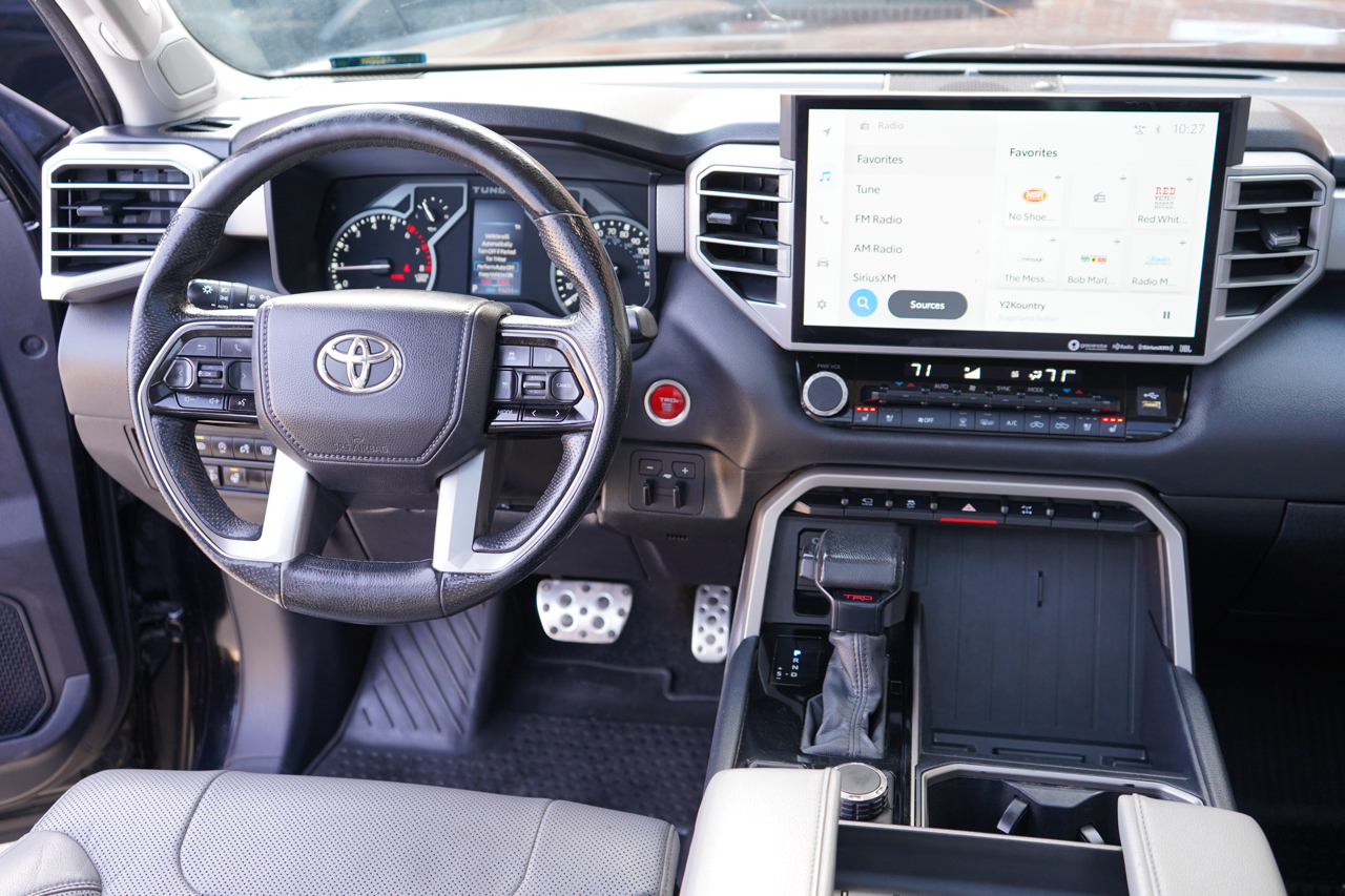 Toyota Tundra 4WD Limited CrewMax 5.5' Bed (Natl) 2022