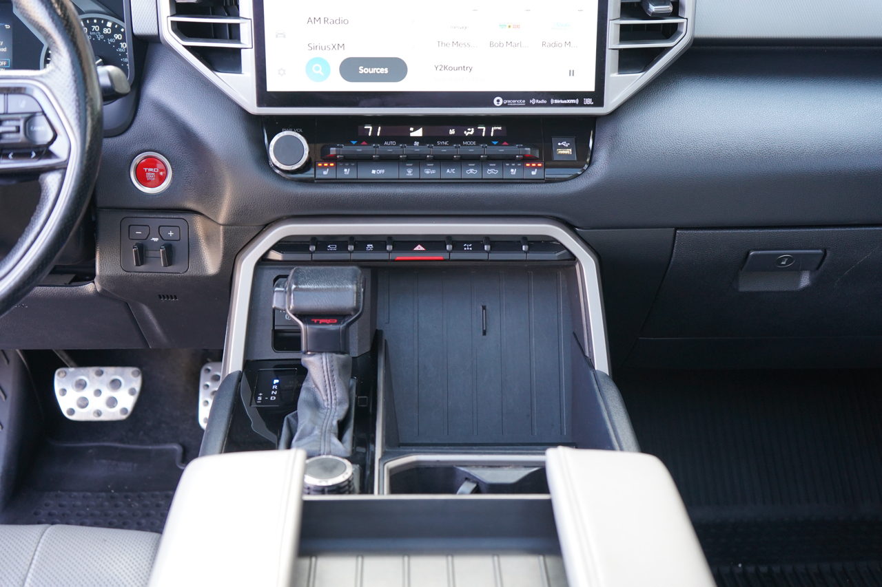 Toyota Tundra 4WD Limited CrewMax 5.5' Bed (Natl) 2022