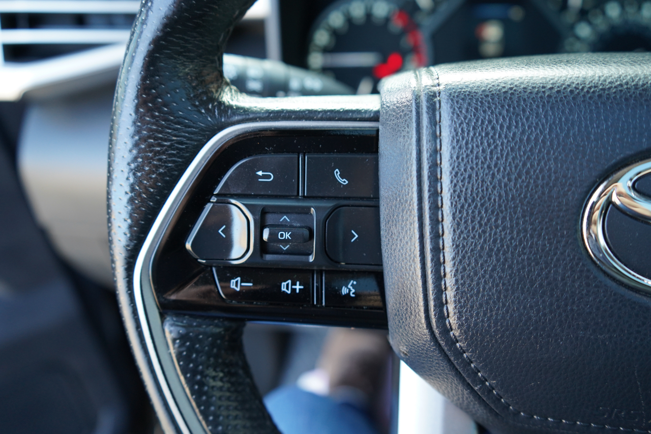 Toyota Tundra 4WD Limited CrewMax 5.5' Bed (Natl) 2022