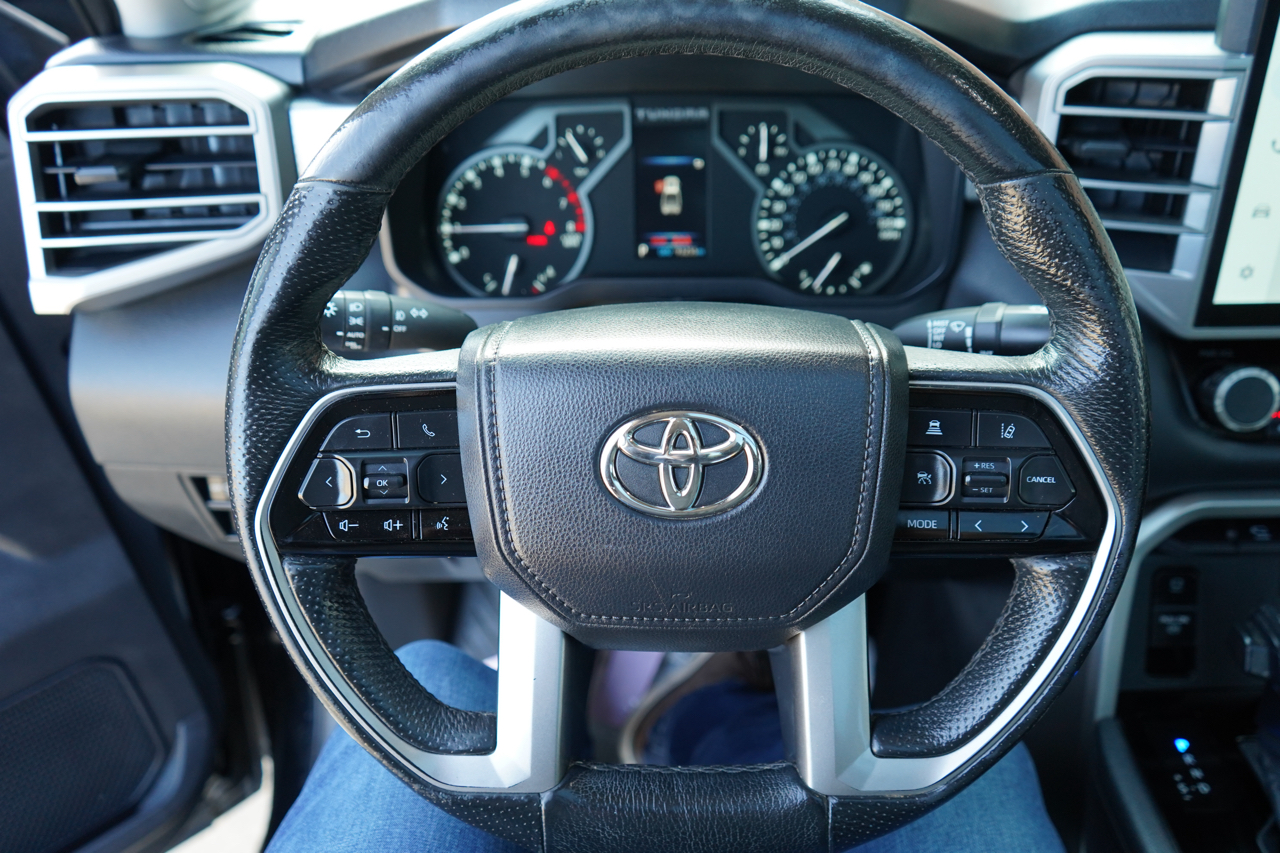 Toyota Tundra 4WD Limited CrewMax 5.5' Bed (Natl) 2022