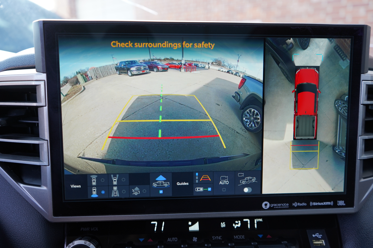 Toyota Tundra 4WD Limited CrewMax 5.5' Bed (Natl) 2022