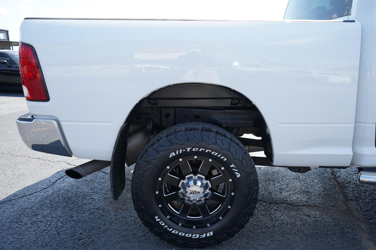 RAM 2500 Tradesman 4x4 Crew Cab 6'4" Box 2018