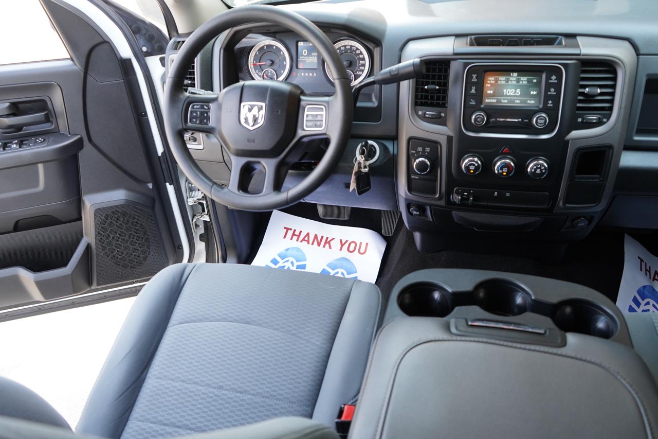 RAM 2500 Tradesman 4x4 Crew Cab 6'4" Box 2018