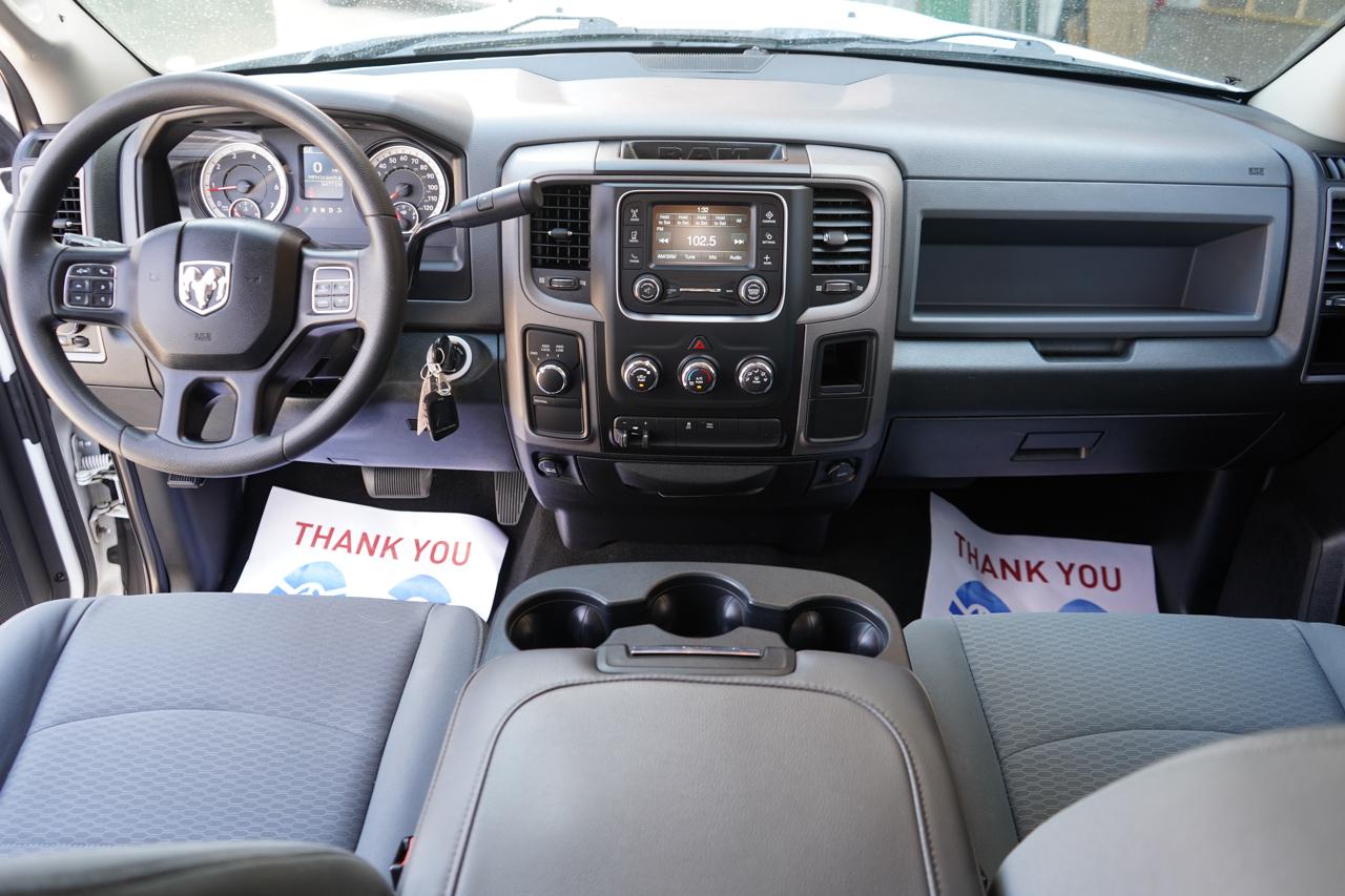 RAM 2500 Tradesman 4x4 Crew Cab 6'4" Box 2018