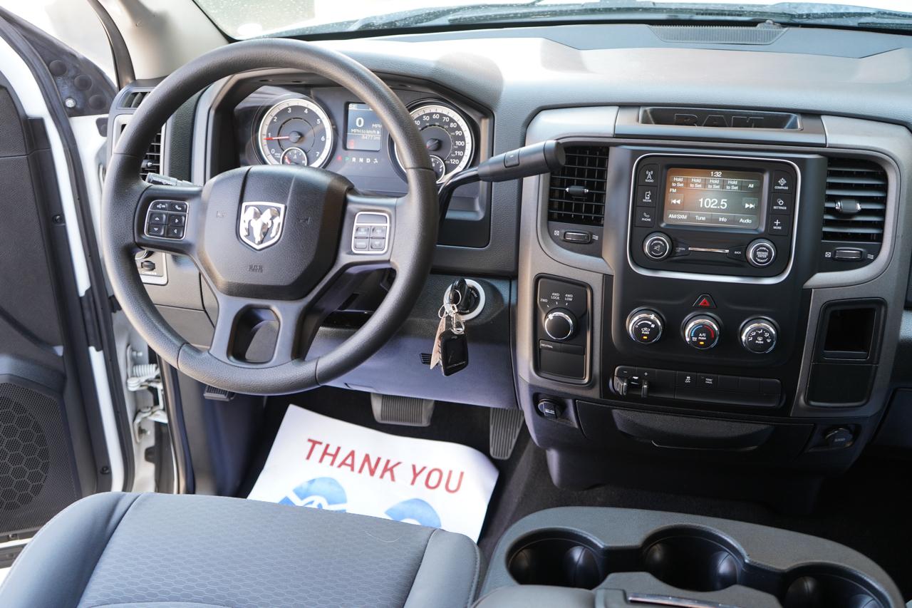 RAM 2500 Tradesman 4x4 Crew Cab 6'4" Box 2018