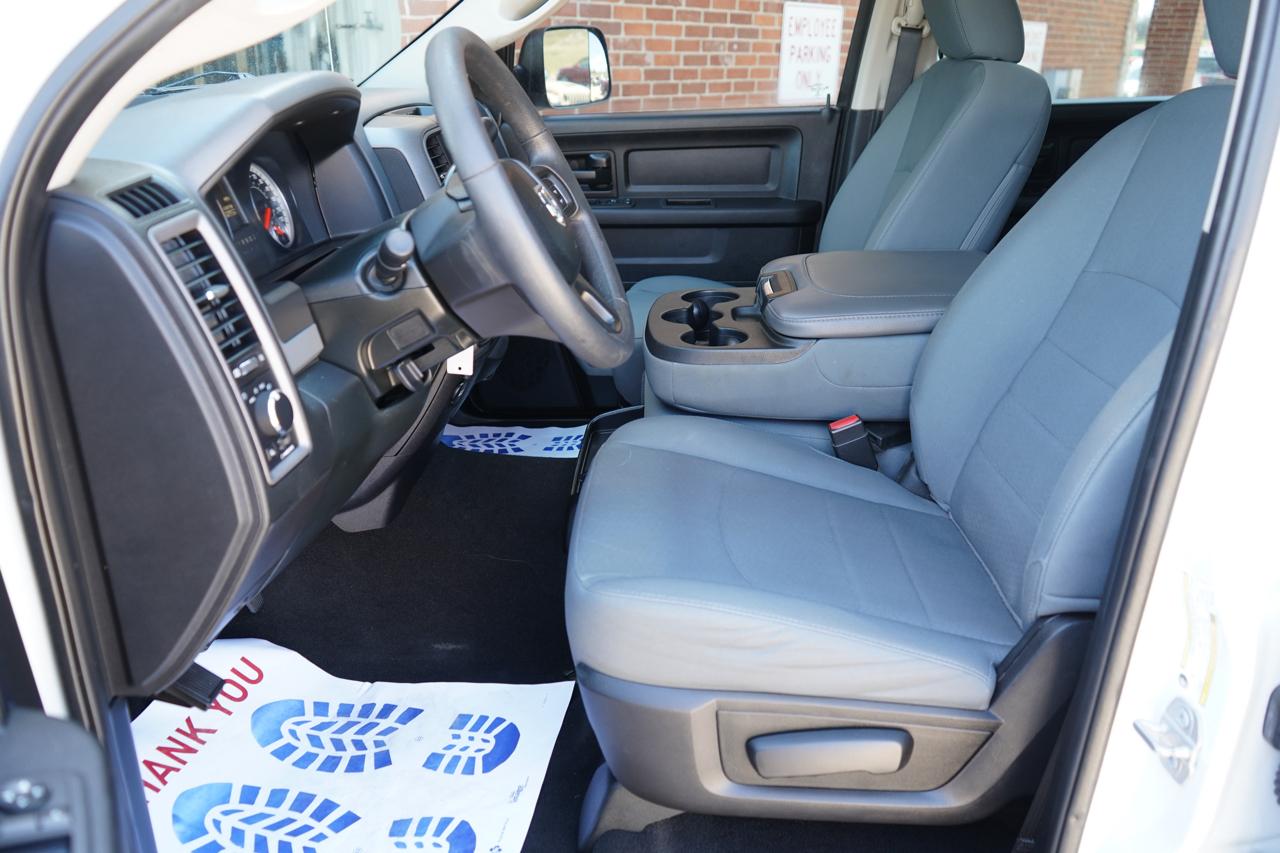 RAM 2500 Tradesman 4x4 Crew Cab 6'4" Box 2018