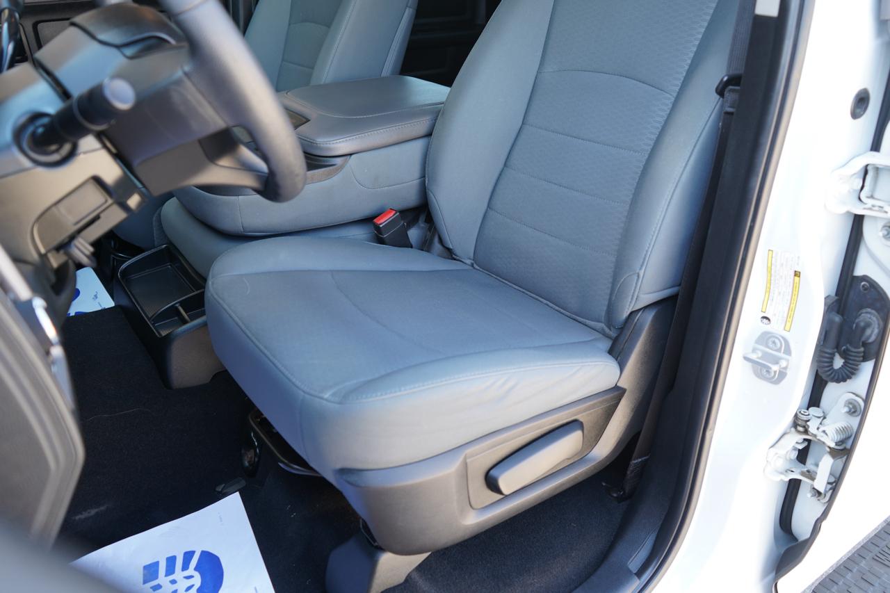 RAM 2500 Tradesman 4x4 Crew Cab 6'4" Box 2018