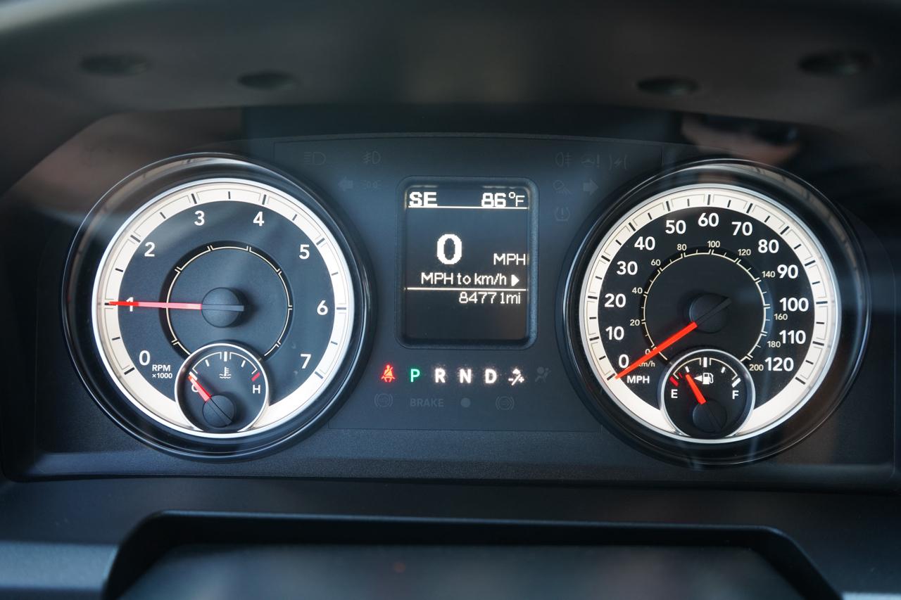 RAM 2500 Tradesman 4x4 Crew Cab 6'4" Box 2018