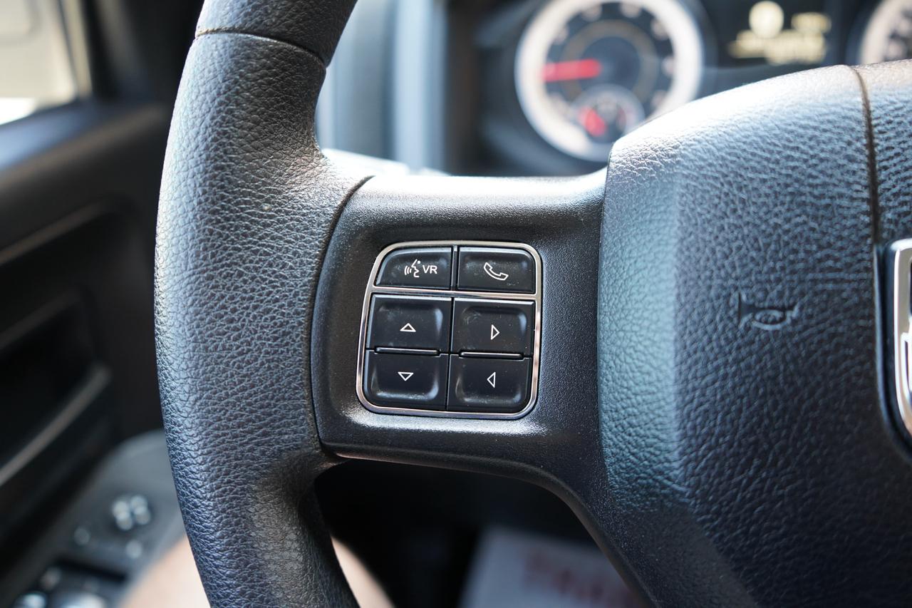 RAM 2500 Tradesman 4x4 Crew Cab 6'4" Box 2018