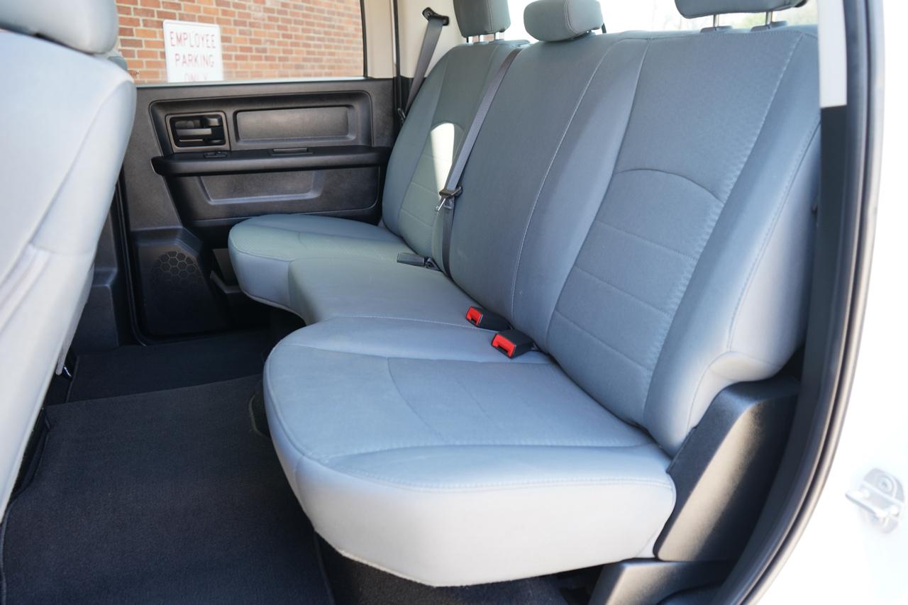 RAM 2500 Tradesman 4x4 Crew Cab 6'4" Box 2018