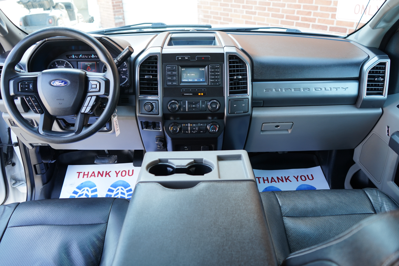 Ford Super Duty F-250 SRW King Ranch 4WD Crew Cab 8' Box 2019