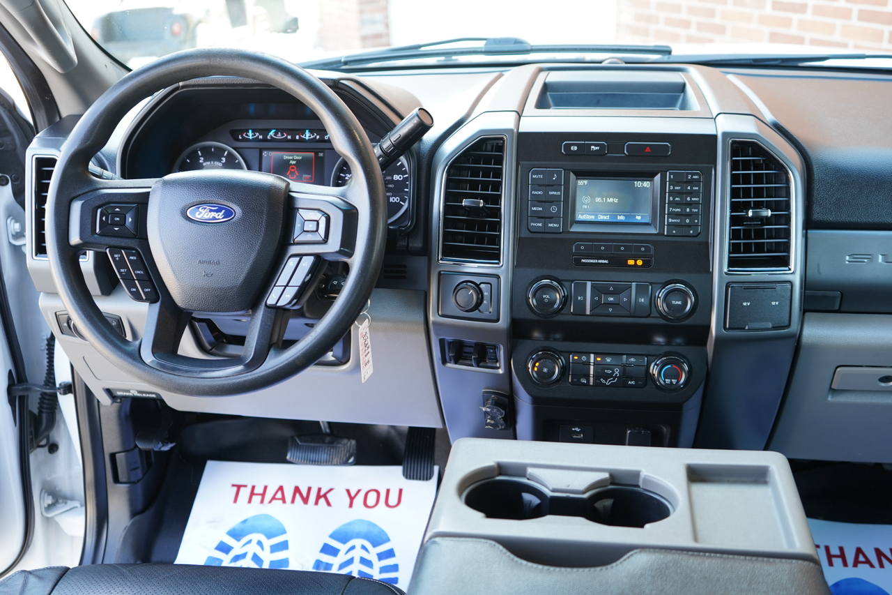 Ford Super Duty F-250 SRW King Ranch 4WD Crew Cab 8' Box 2019