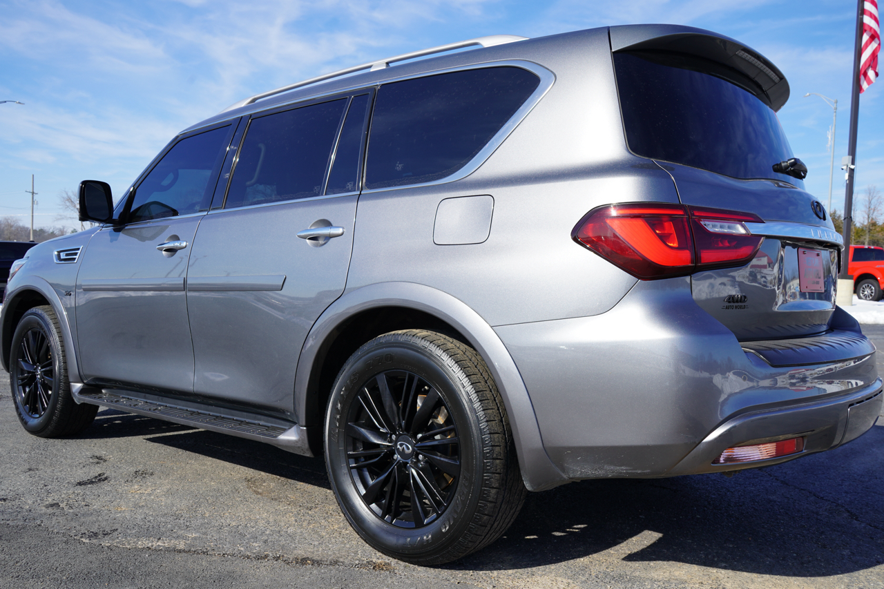 Infiniti QX80 LUXE AWD 2020