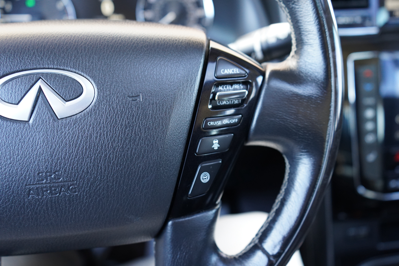 Infiniti QX80 LUXE AWD 2020