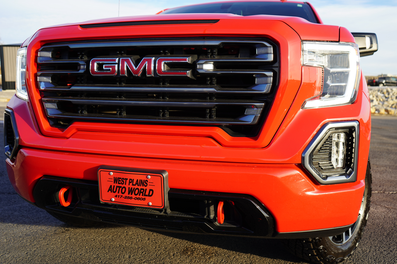 GMC Sierra 1500 4WD Crew Cab 147" AT4 2021