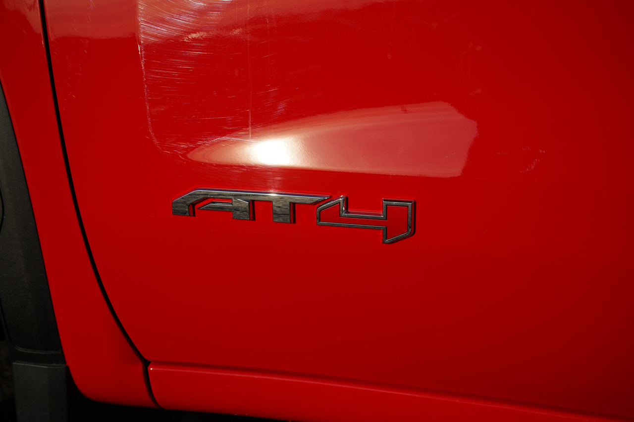 GMC Sierra 1500 4WD Crew Cab 147" AT4 2021