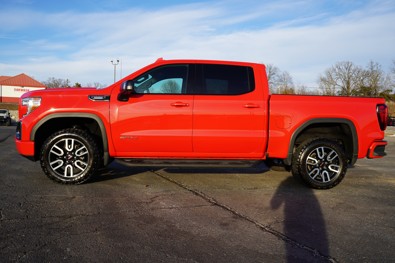 GMC Sierra 1500 4WD Crew Cab 147" AT4 2021