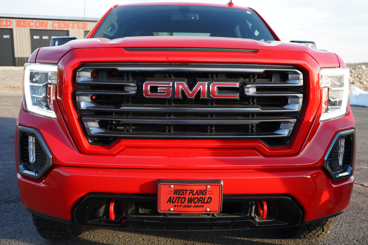GMC Sierra 1500 4WD Crew Cab 147" AT4 2021