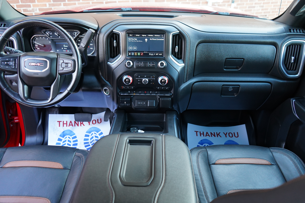 GMC Sierra 1500 4WD Crew Cab 147" AT4 2021