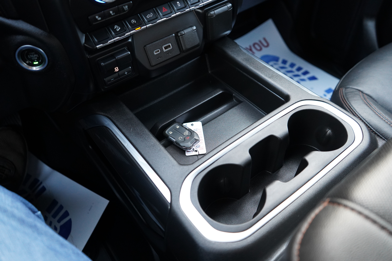 GMC Sierra 1500 4WD Crew Cab 147" AT4 2021