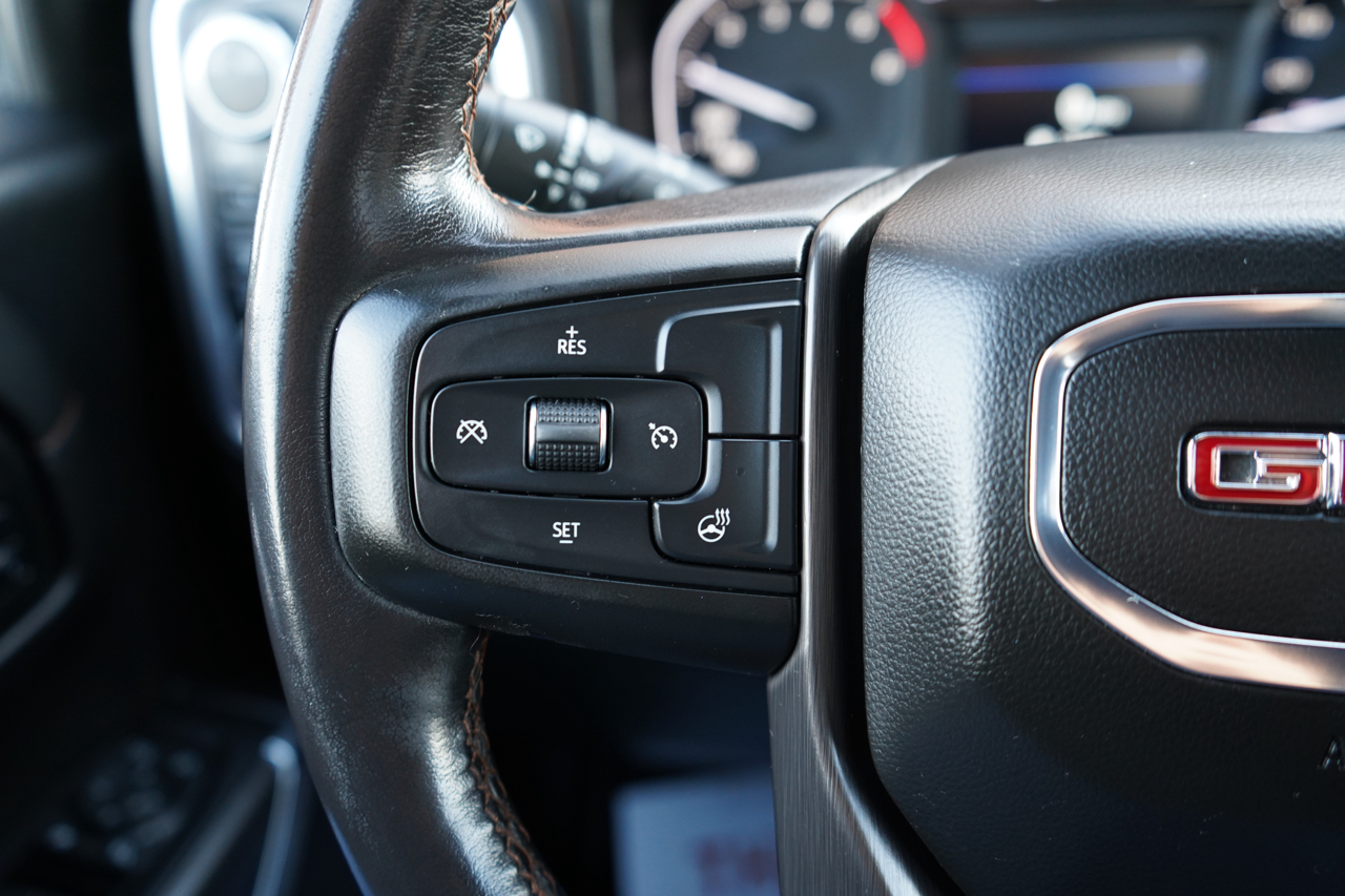 GMC Sierra 1500 4WD Crew Cab 147" AT4 2021