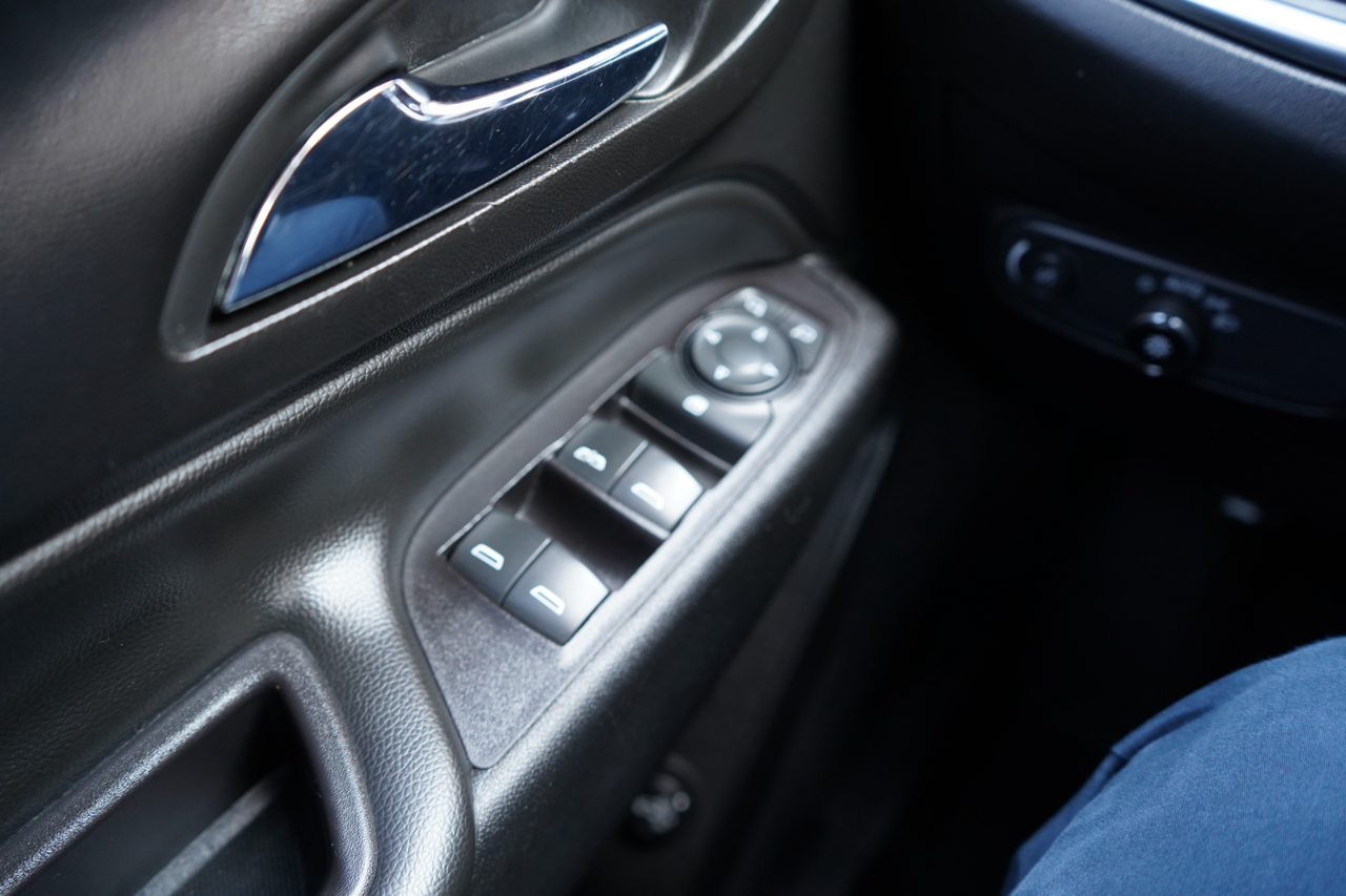 Chevrolet Equinox FWD 4dr LT w/1LT 2019