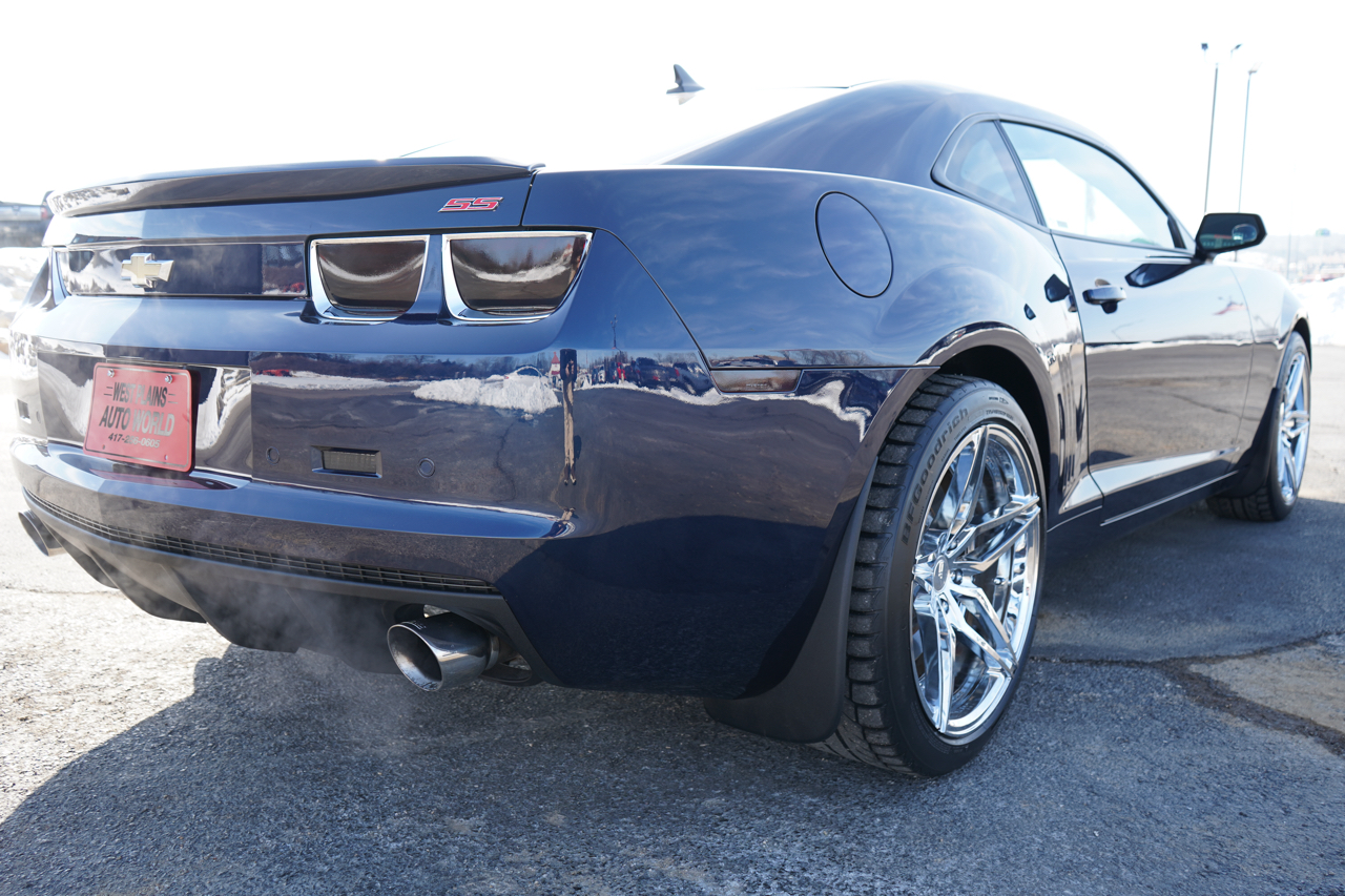 Chevrolet Camaro 2dr Cpe 2SS 2010