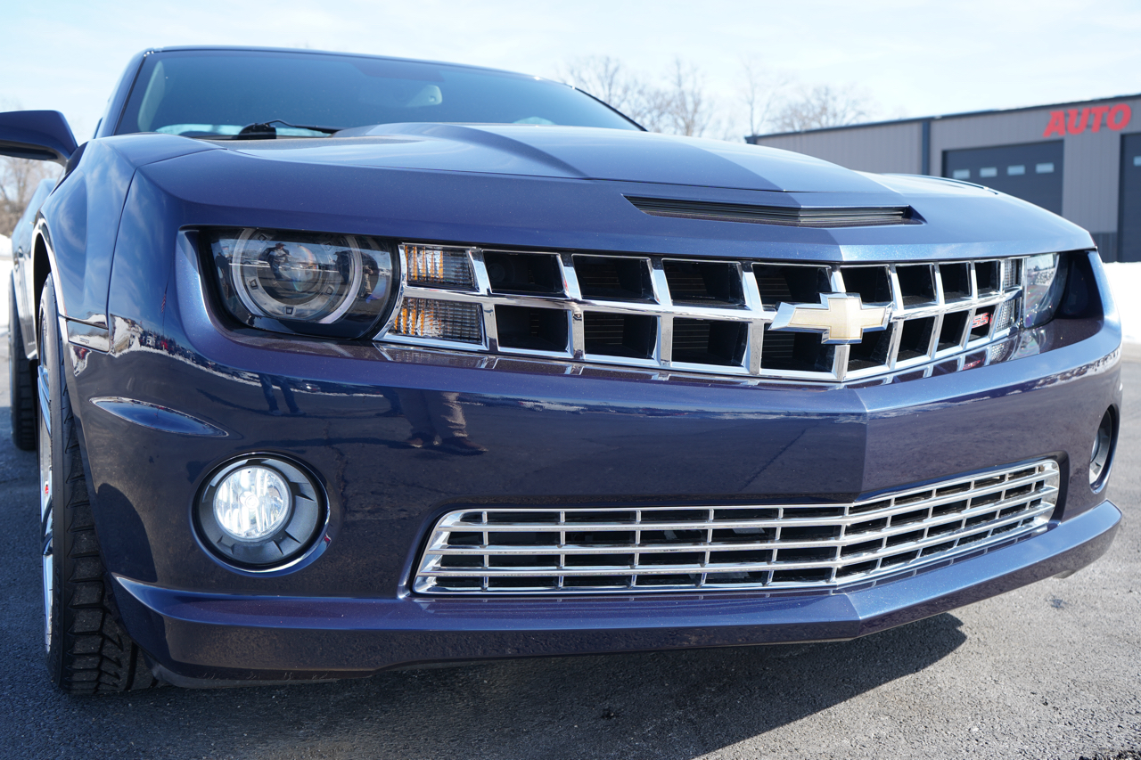 Chevrolet Camaro 2dr Cpe 2SS 2010