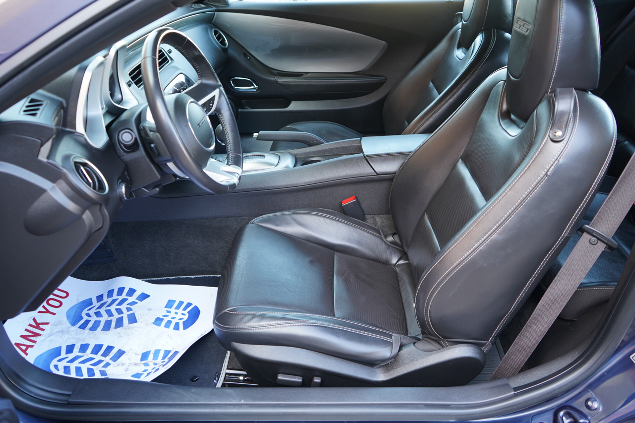 Chevrolet Camaro 2dr Cpe 2SS 2010