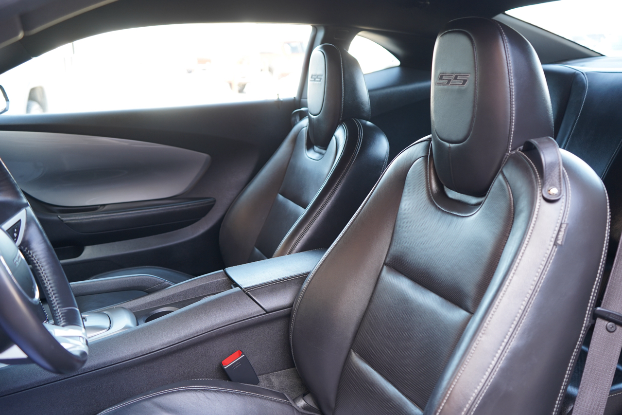 Chevrolet Camaro 2dr Cpe 2SS 2010