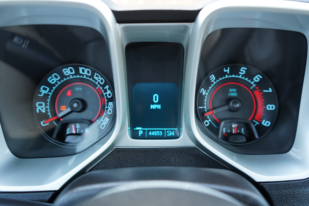 Chevrolet Camaro 2dr Cpe 2SS 2010