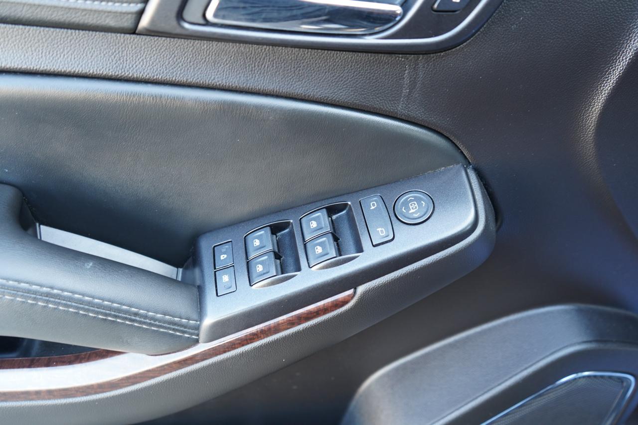 GMC Yukon 4WD 4dr SLE 2016