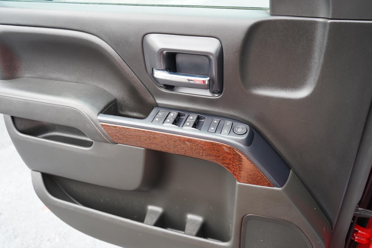 GMC Sierra 1500 4WD Crew Cab 143.5" SLE 2014