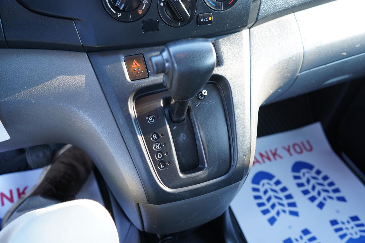 Nissan NV200 I4 S 2015