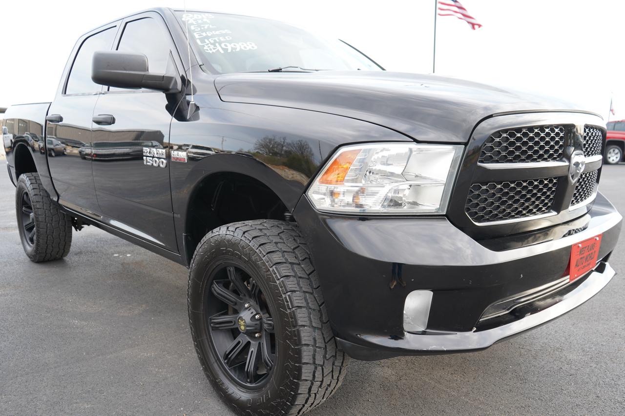 RAM 1500 4WD Crew Cab 140.5" Express 2013