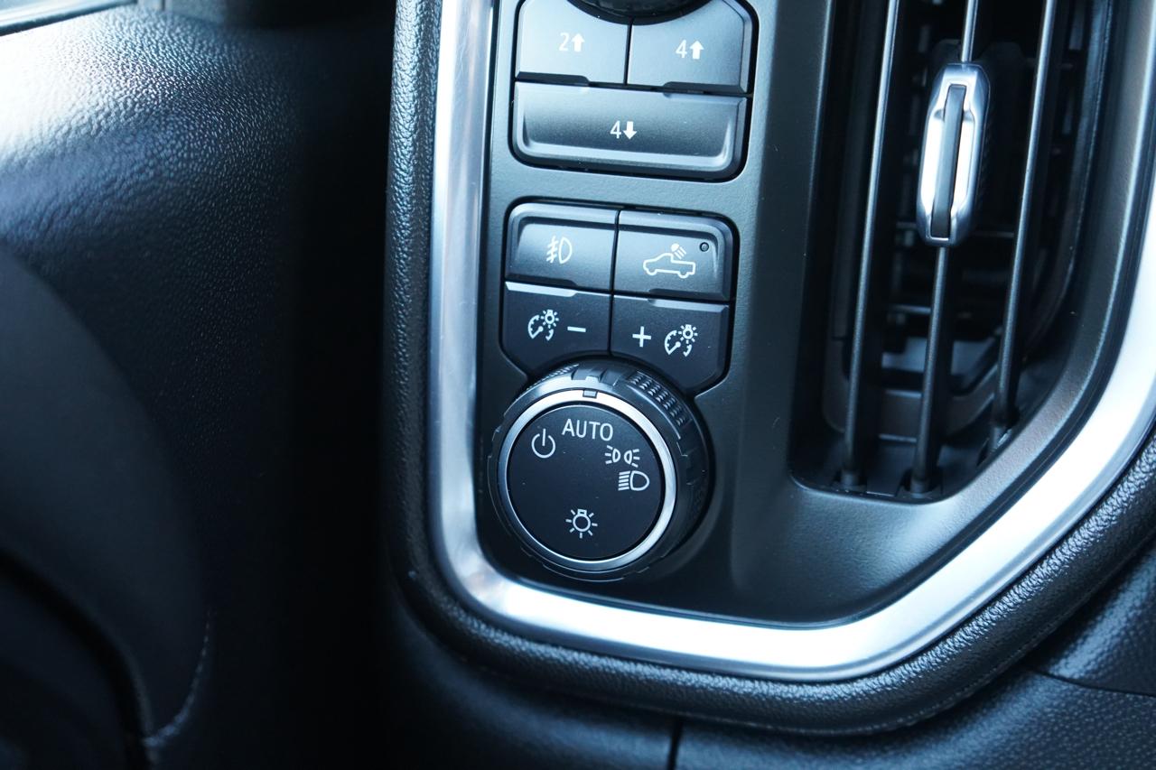 Chevrolet Silverado 2500HD 4WD Crew Cab 159" LT 2020