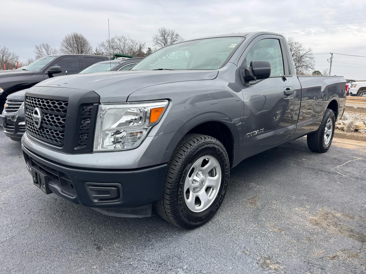 Nissan Titan 4x4 Single Cab S 2017