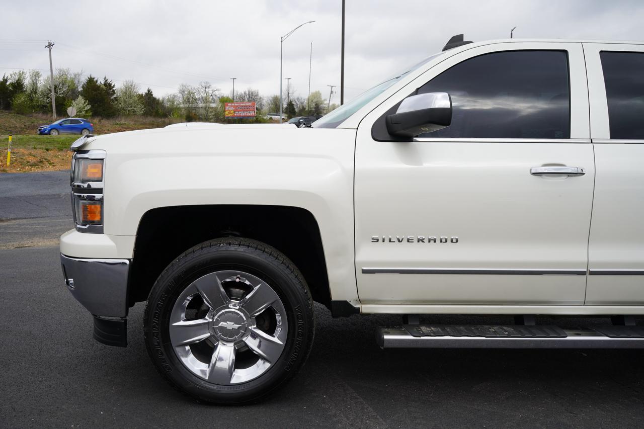 Chevrolet Silverado 1500 2WD Crew Cab 143.5" LTZ w/1LZ 2015