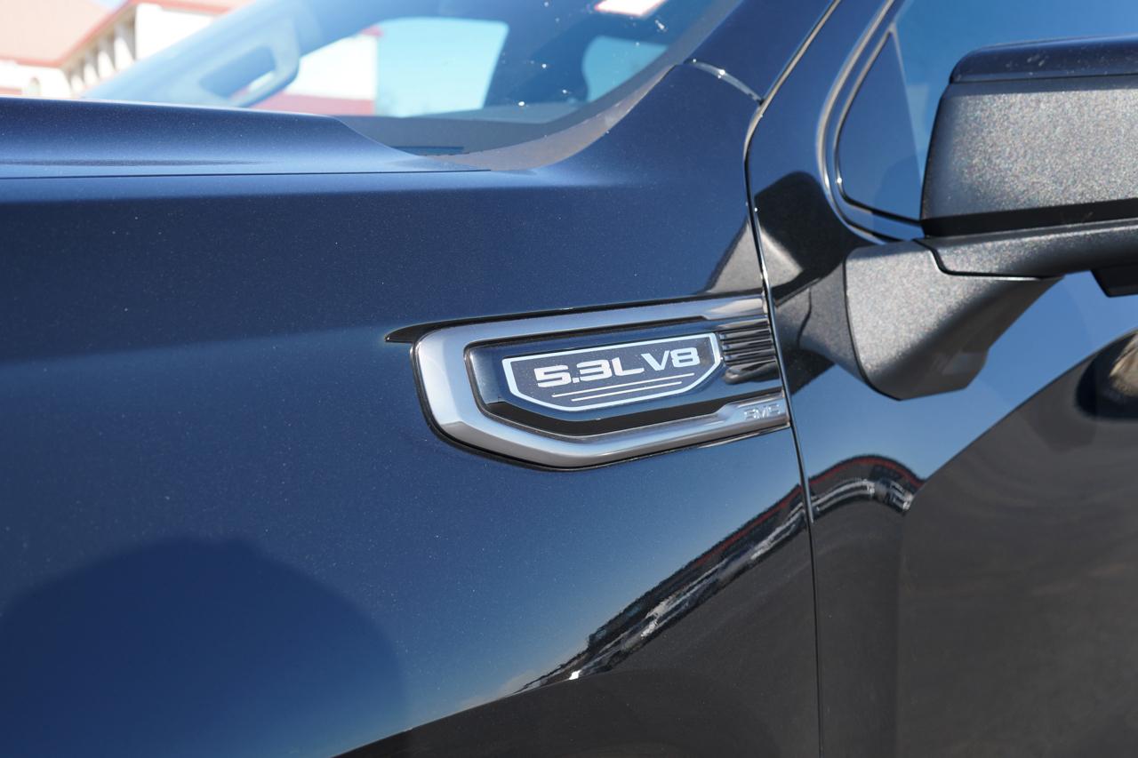 GMC Sierra 1500 4WD Crew Cab 147" AT4 2019