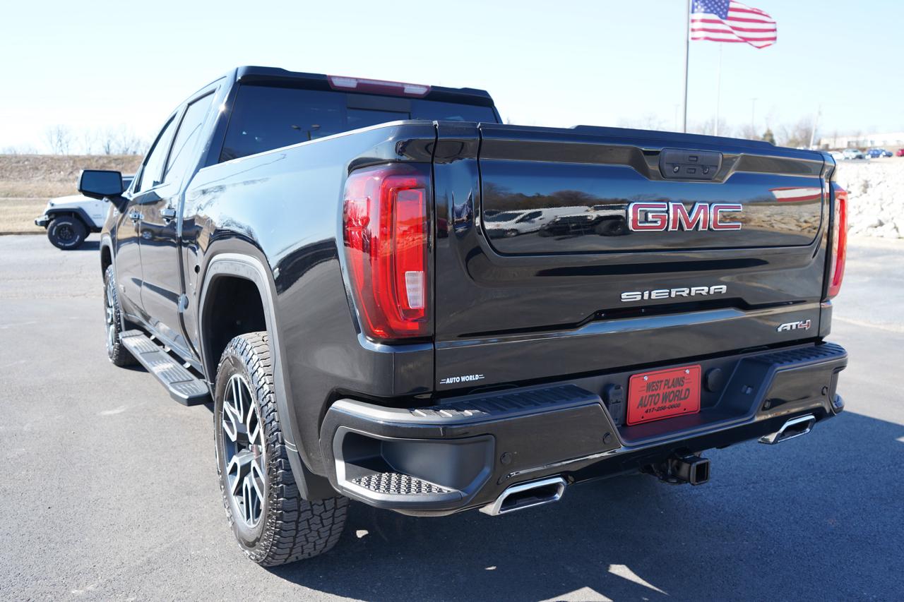 GMC Sierra 1500 4WD Crew Cab 147" AT4 2019