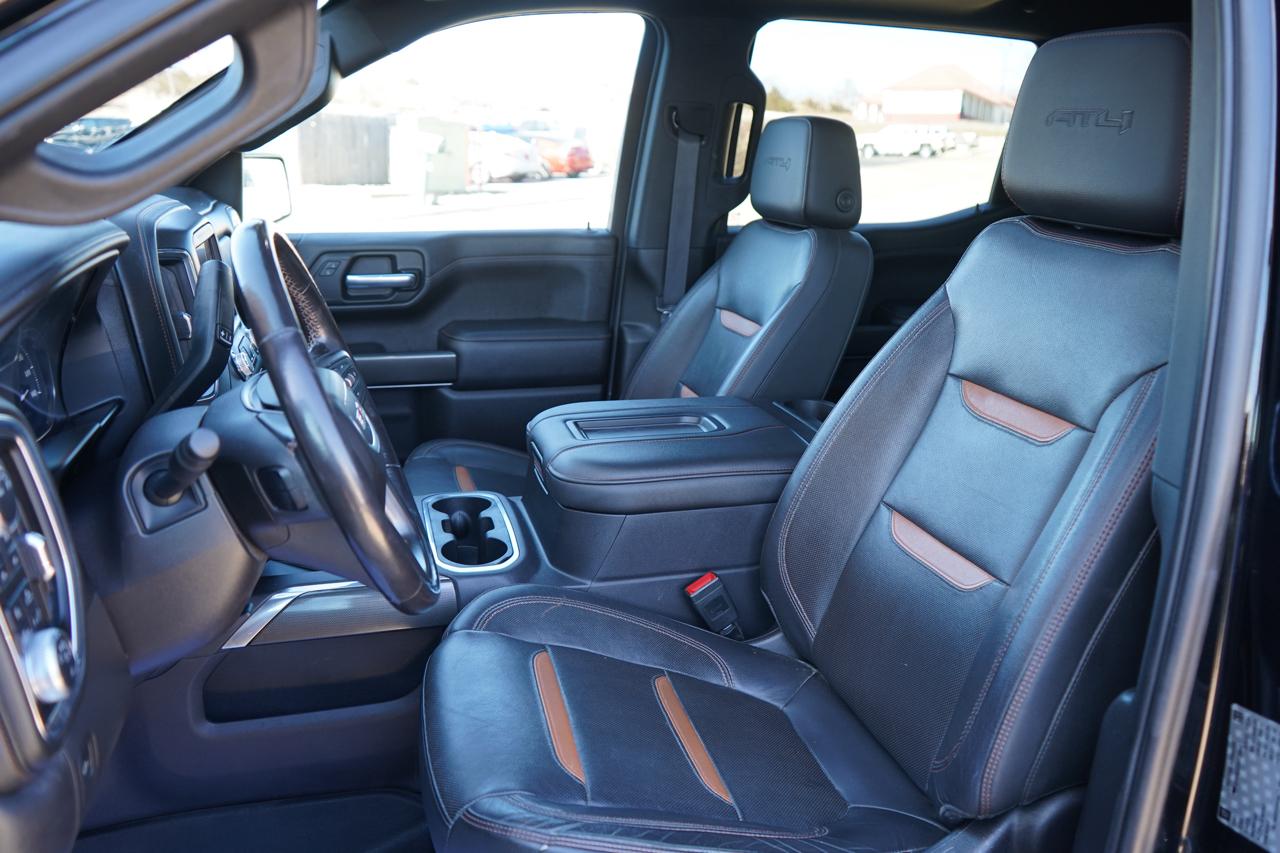 GMC Sierra 1500 4WD Crew Cab 147" AT4 2019