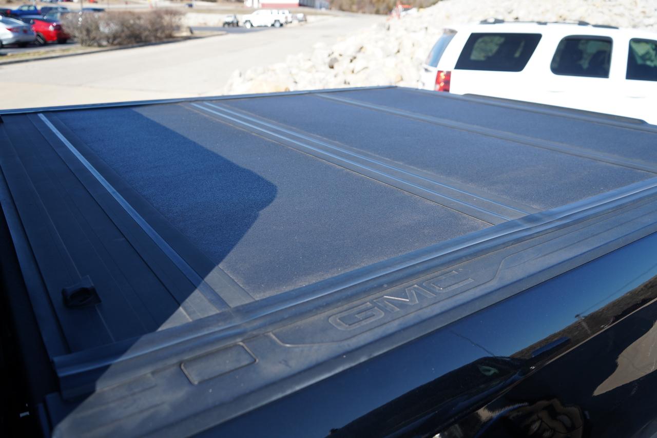 GMC Sierra 1500 4WD Crew Cab 147" AT4 2019