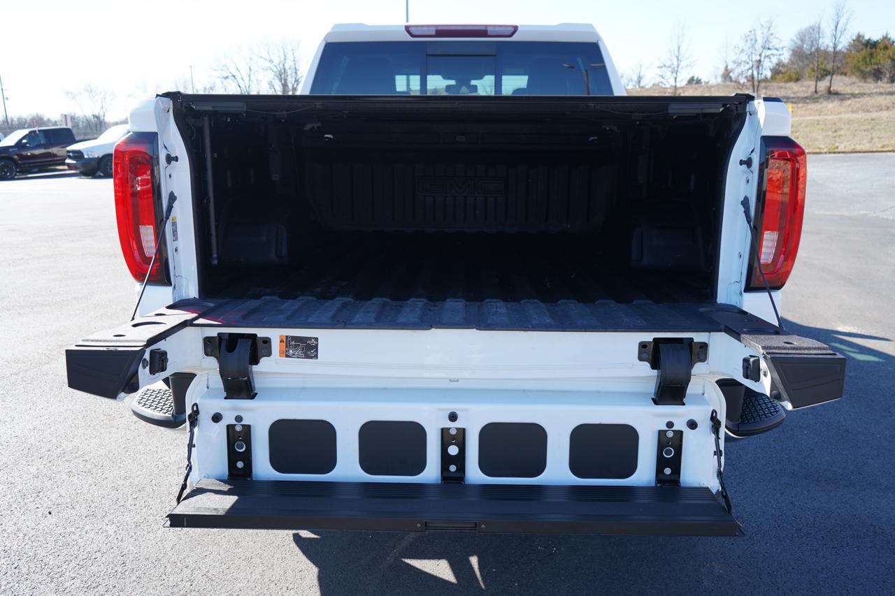 GMC Sierra 1500 4WD Crew Cab 147" SLT 2019