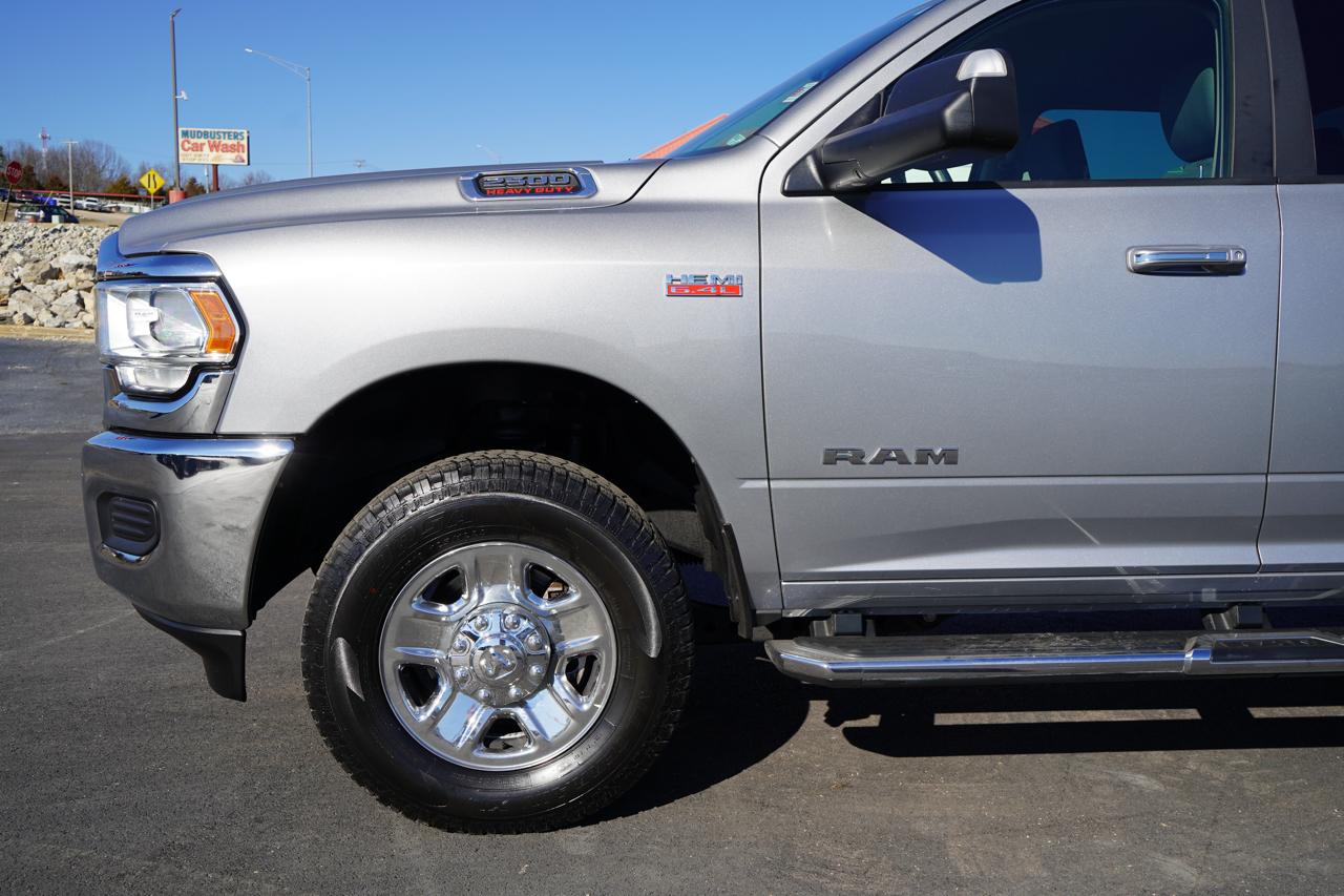 RAM 2500 Big Horn 4x4 Crew Cab 6'4" Box 2019