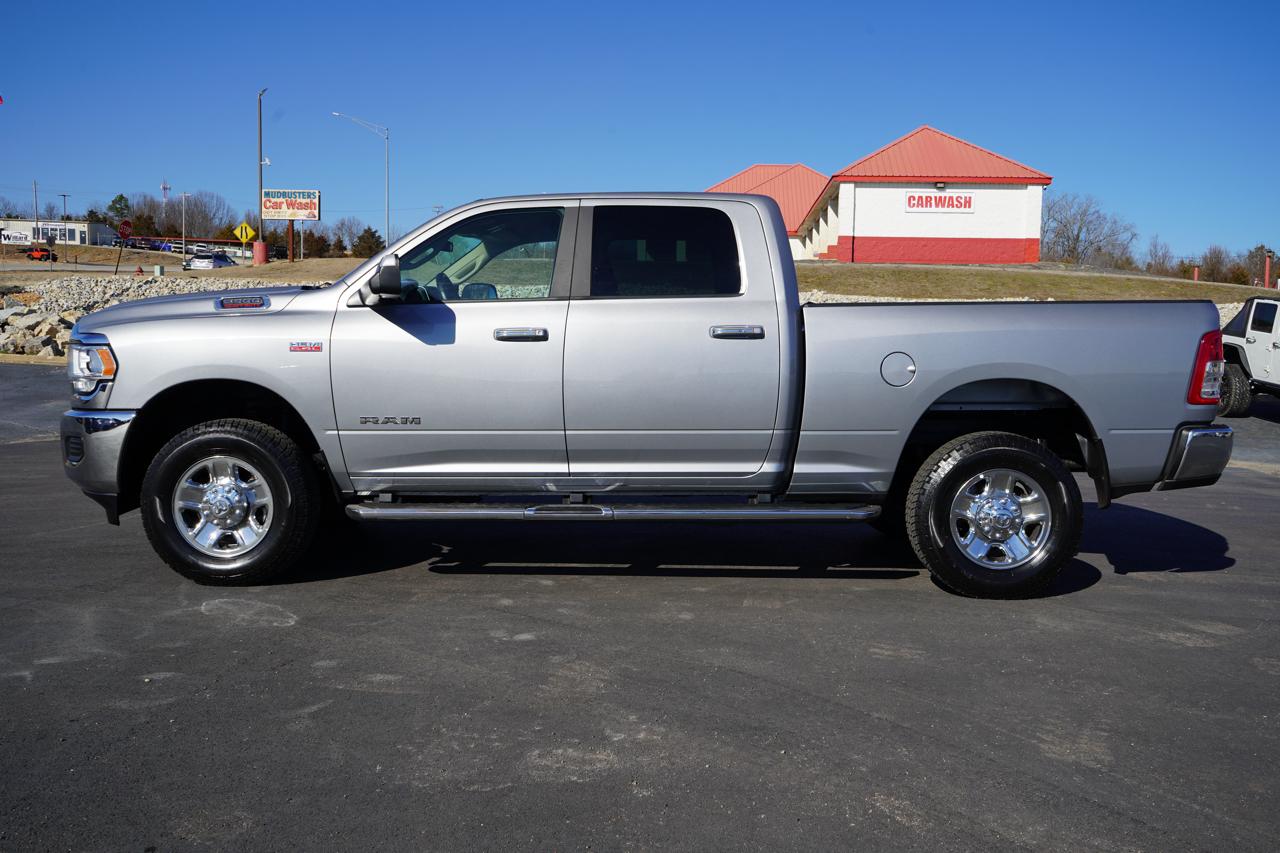 RAM 2500 Big Horn 4x4 Crew Cab 6'4" Box 2019